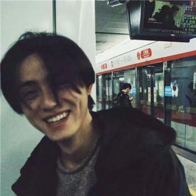 2024最新暖男必备的精致男头像